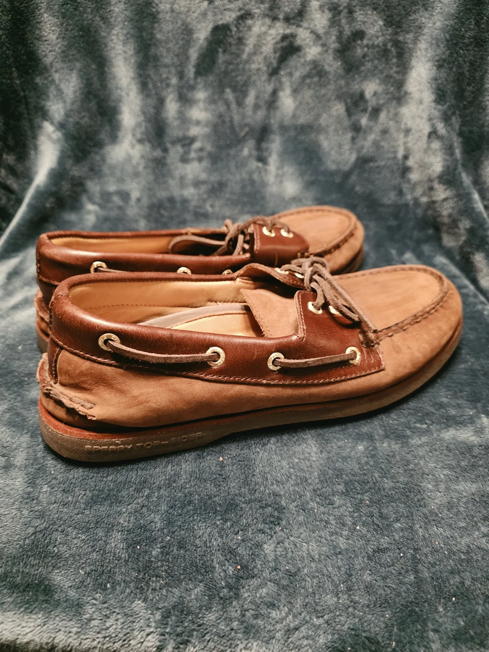 Sperry's Classic Men’s Brown Leather Boat Shoes
